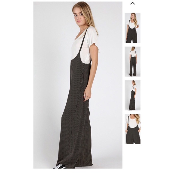 LAST 2️⃣ Times Square Jumpsuit - Picture 3 of 7